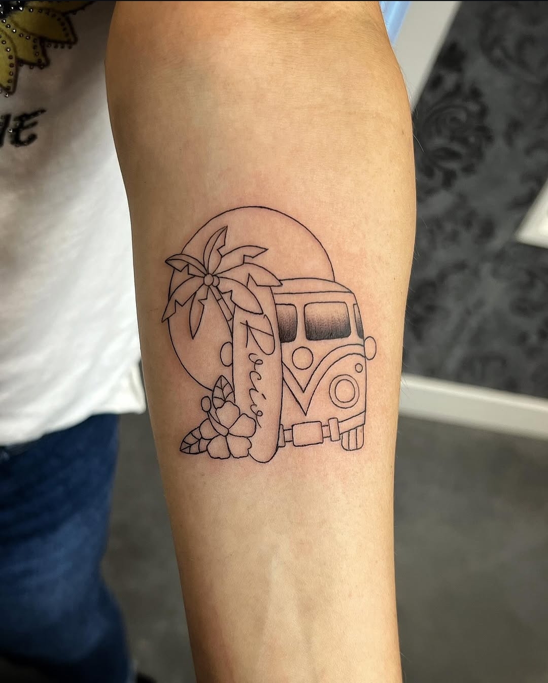 Tatuaje estilo Fine Line & Minimalista