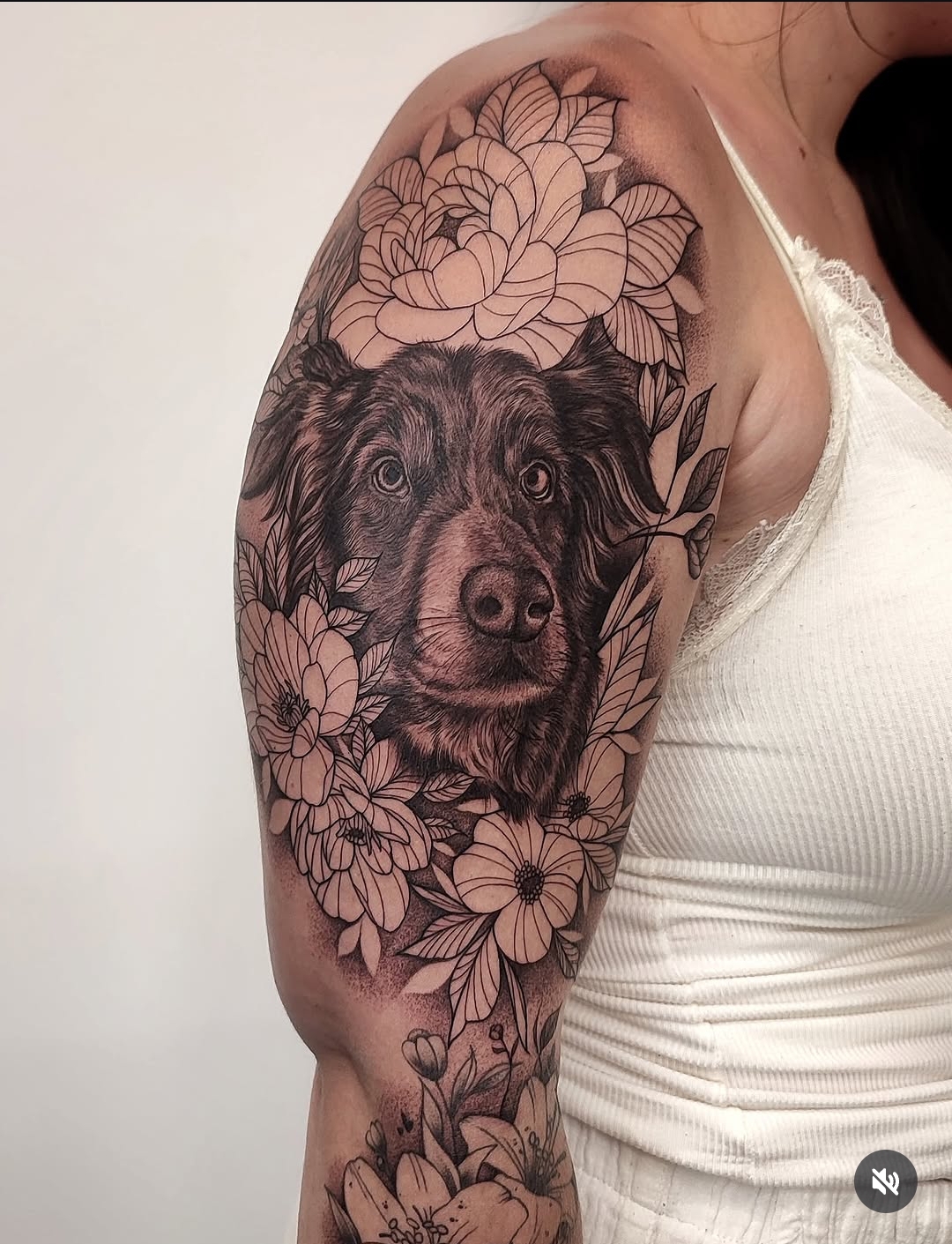 Tatuaje estilo Retrato + Floral